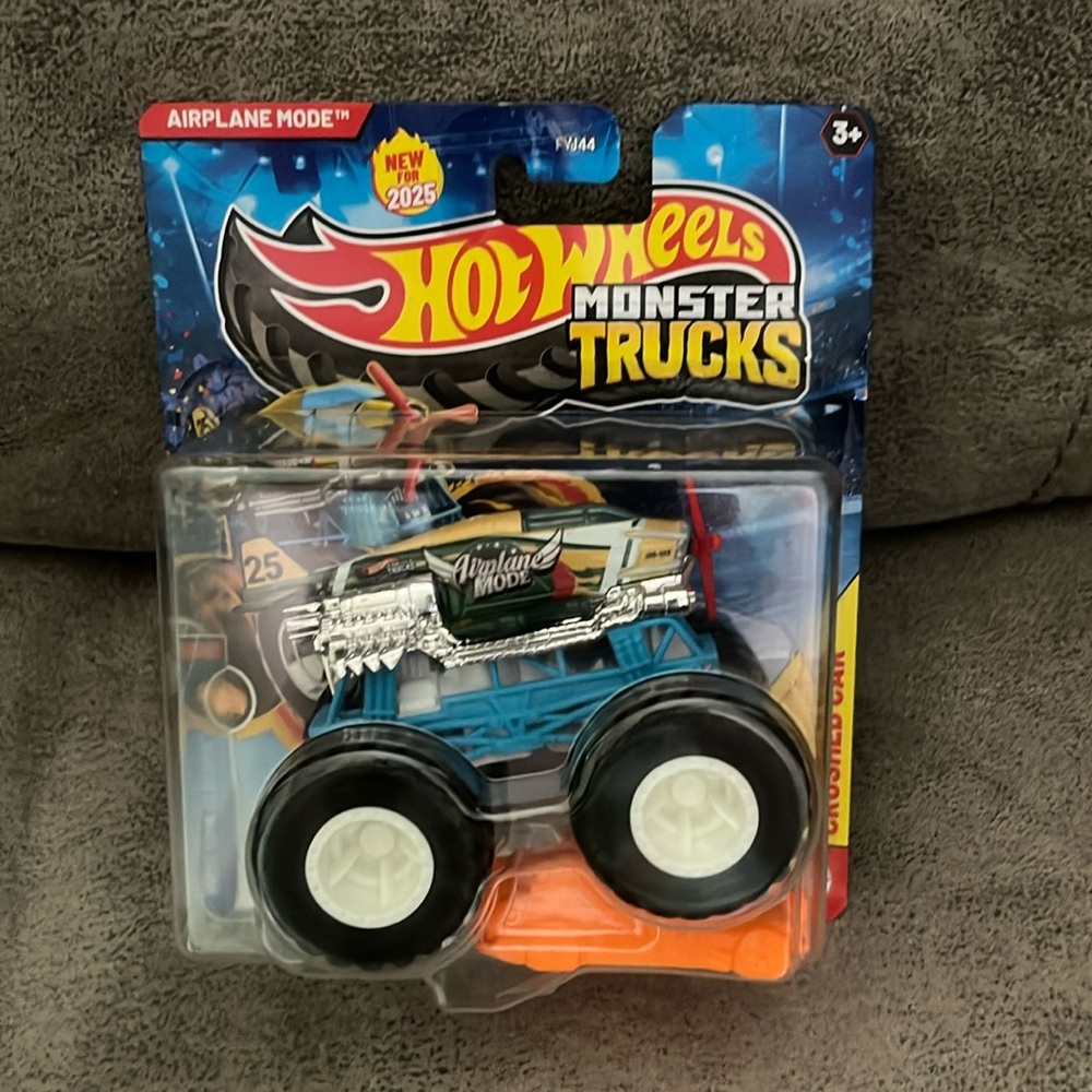 NIP Hot Wheels Monster Trucks Airplane Mode includes Crushed Car
